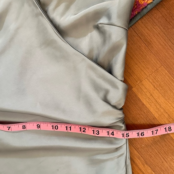 🌟 HP 🌟 Edit by Nine asymmetrical formal with long side slit - Picture 3 of 7